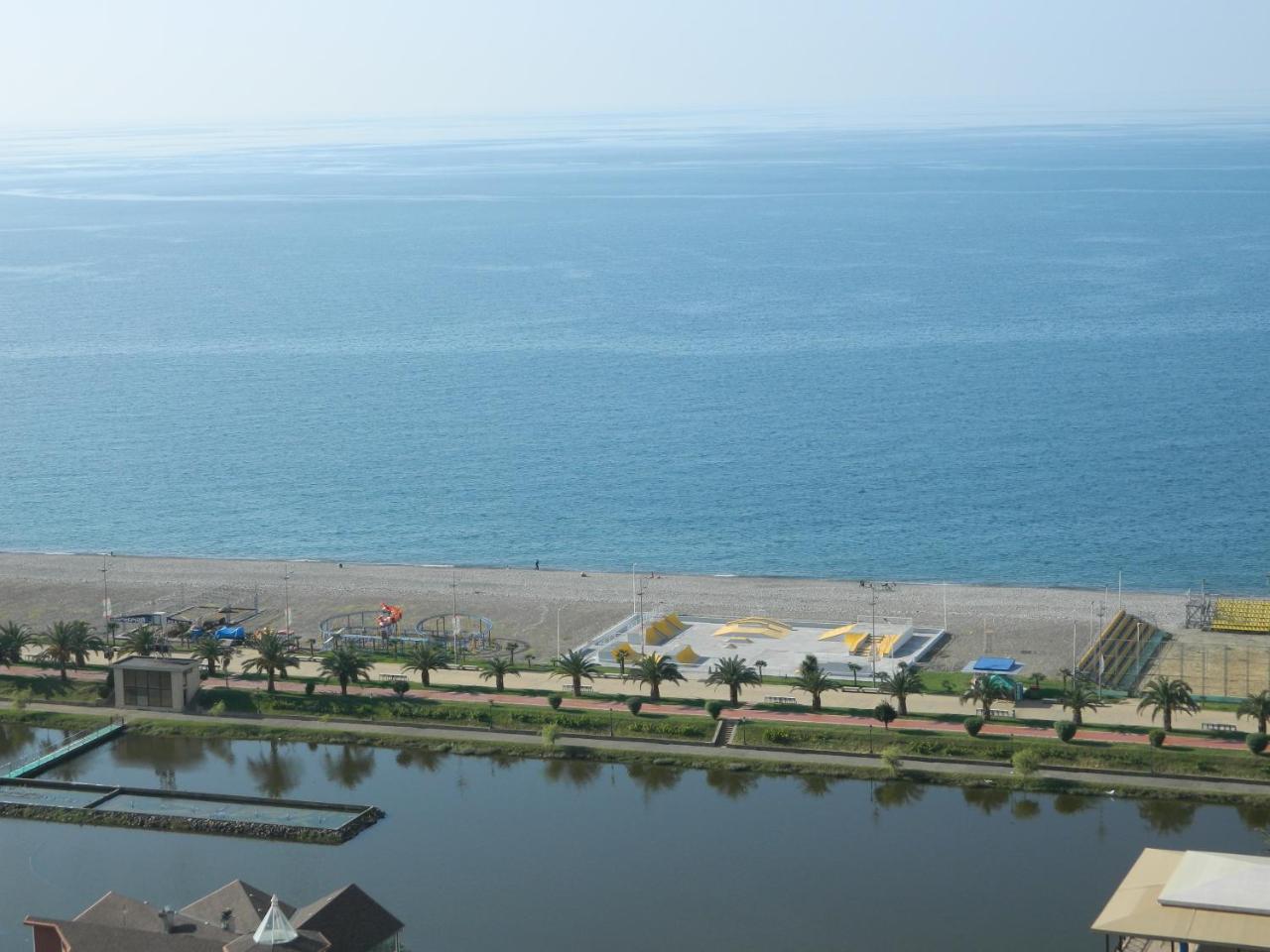 Апартамент С Видом На Море Apartman Batumi Kültér fotó